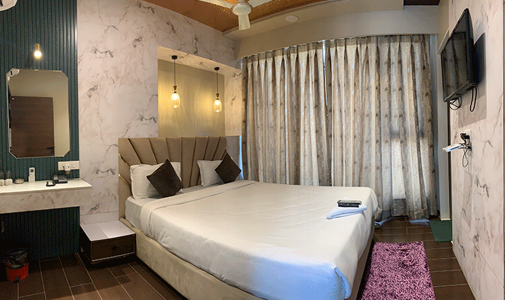 Hotel Nidhivan
