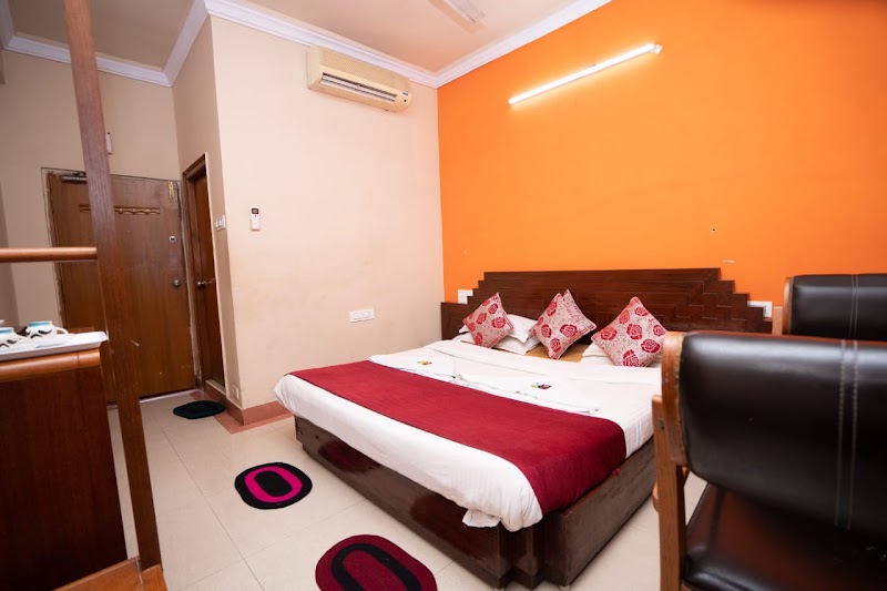 Hotel Bommana Residency