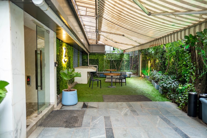 Z Bliss Suites