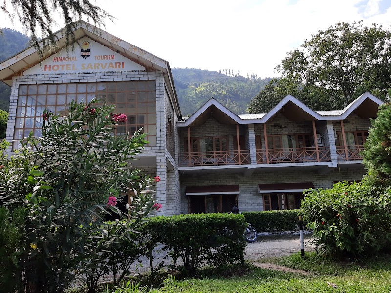 Hotel sarvari