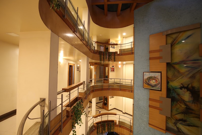 Hotel Kohinoor Square