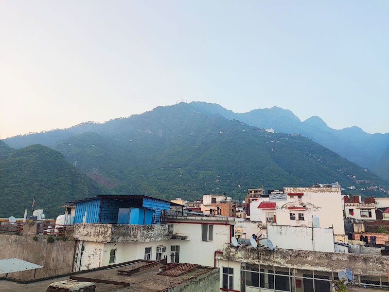 Hotel Ishaan International