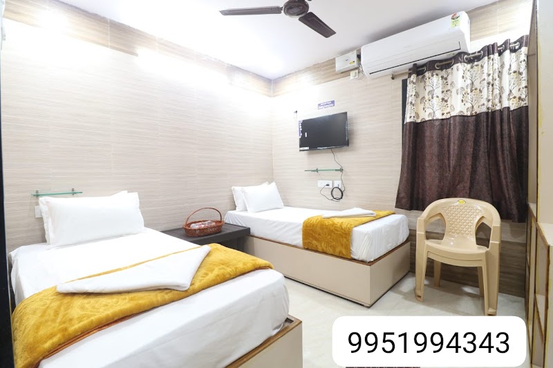 Hotel Vallabha Residency(couple friendly)