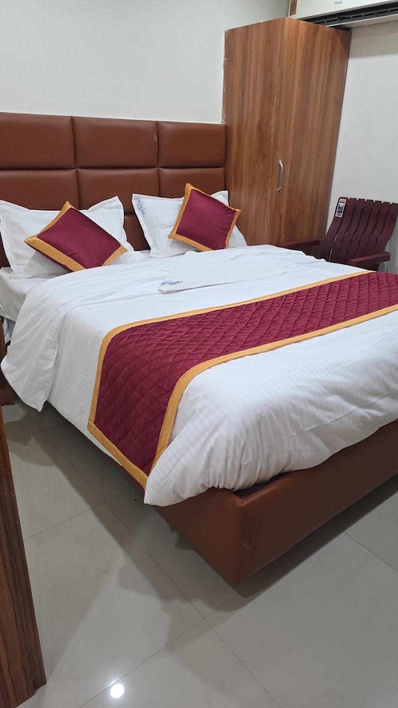 HOTEL SAVITHAS INN