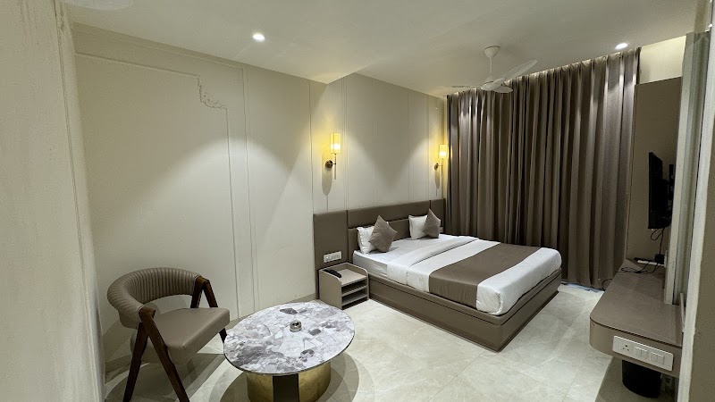 HOTEL FORTUNE INN