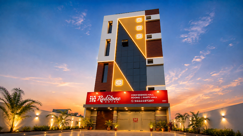 Redstone Hotel Nungambakkam