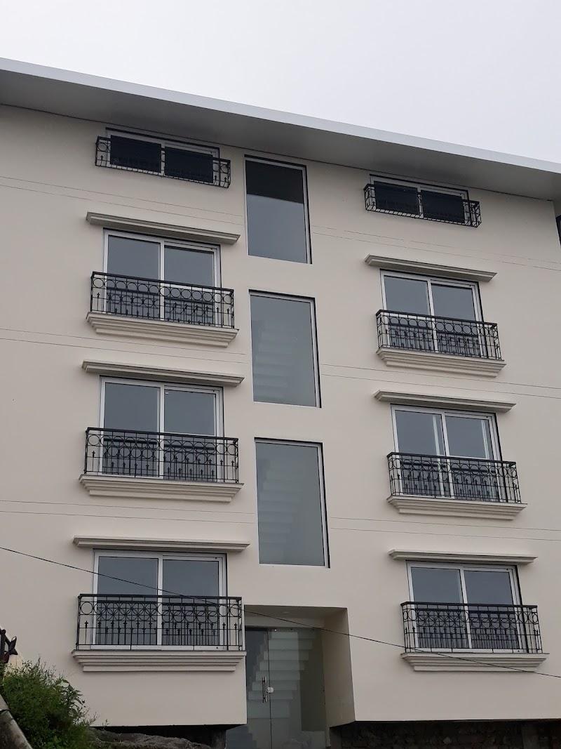Hotel Mussoorie Heights