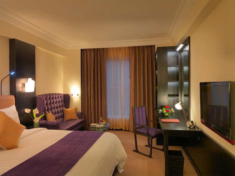 Sterling's Mac Hotel Bengaluru