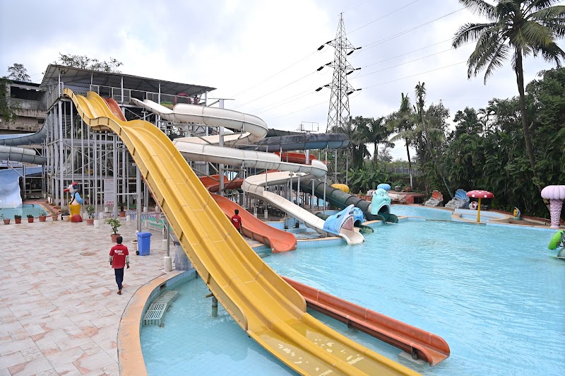 Kumar Resort by TURTLE