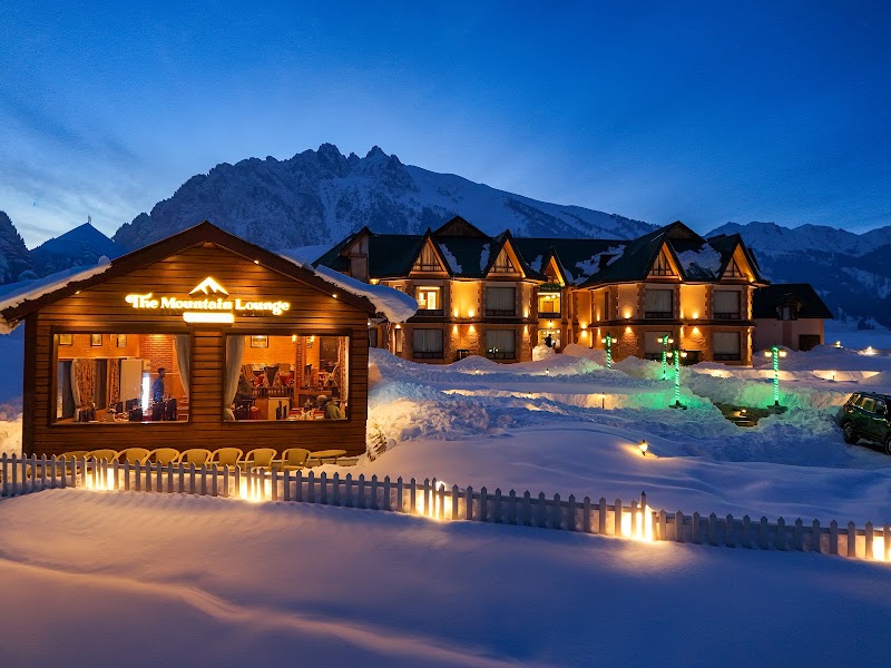 Hotel Village Walk