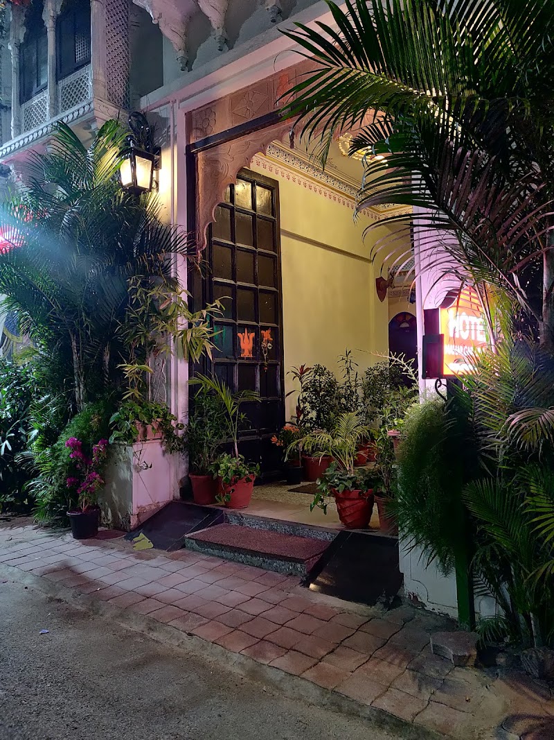 Hotel Nahargarh Palace